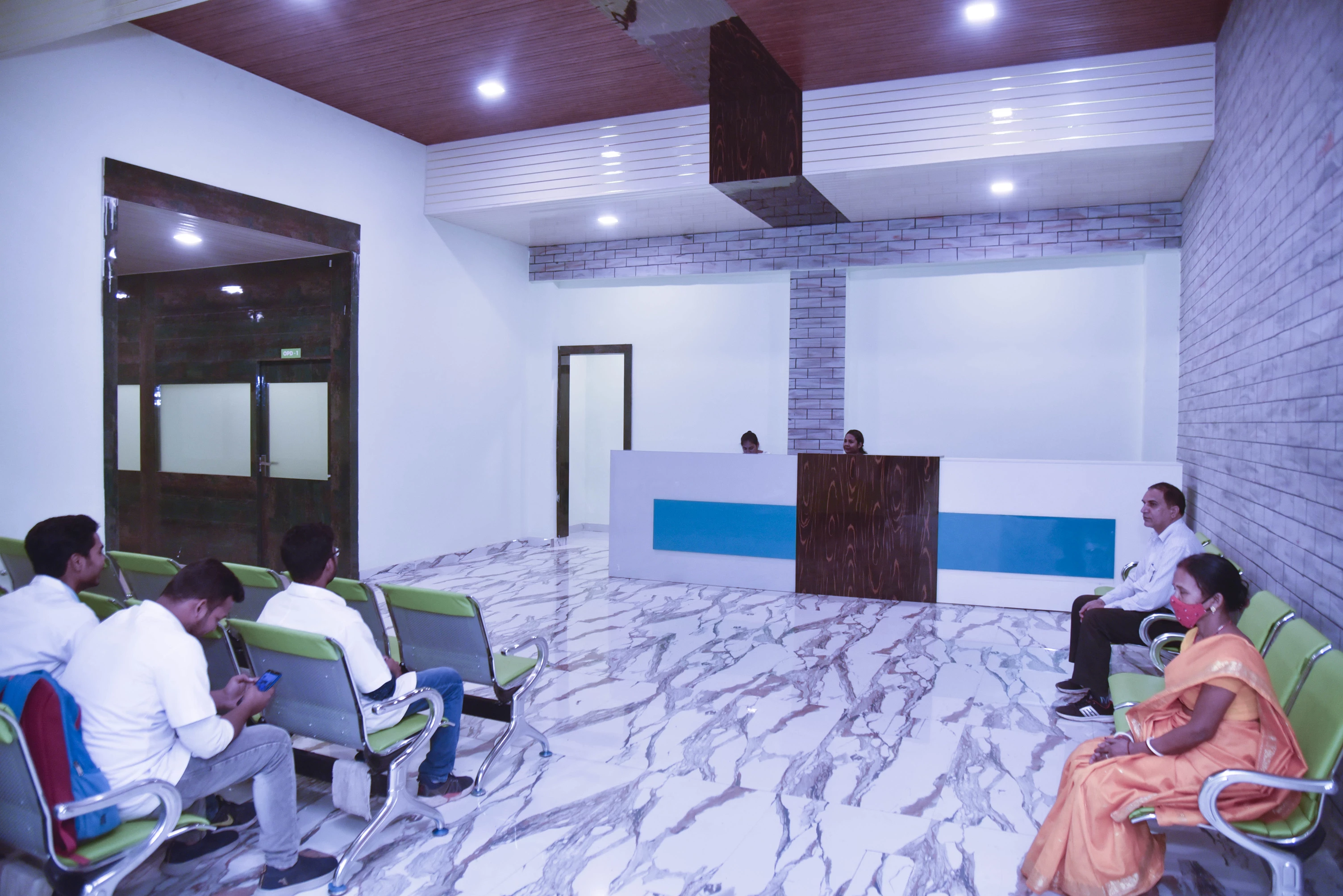 Waiting lounge image of bet hospital of patna